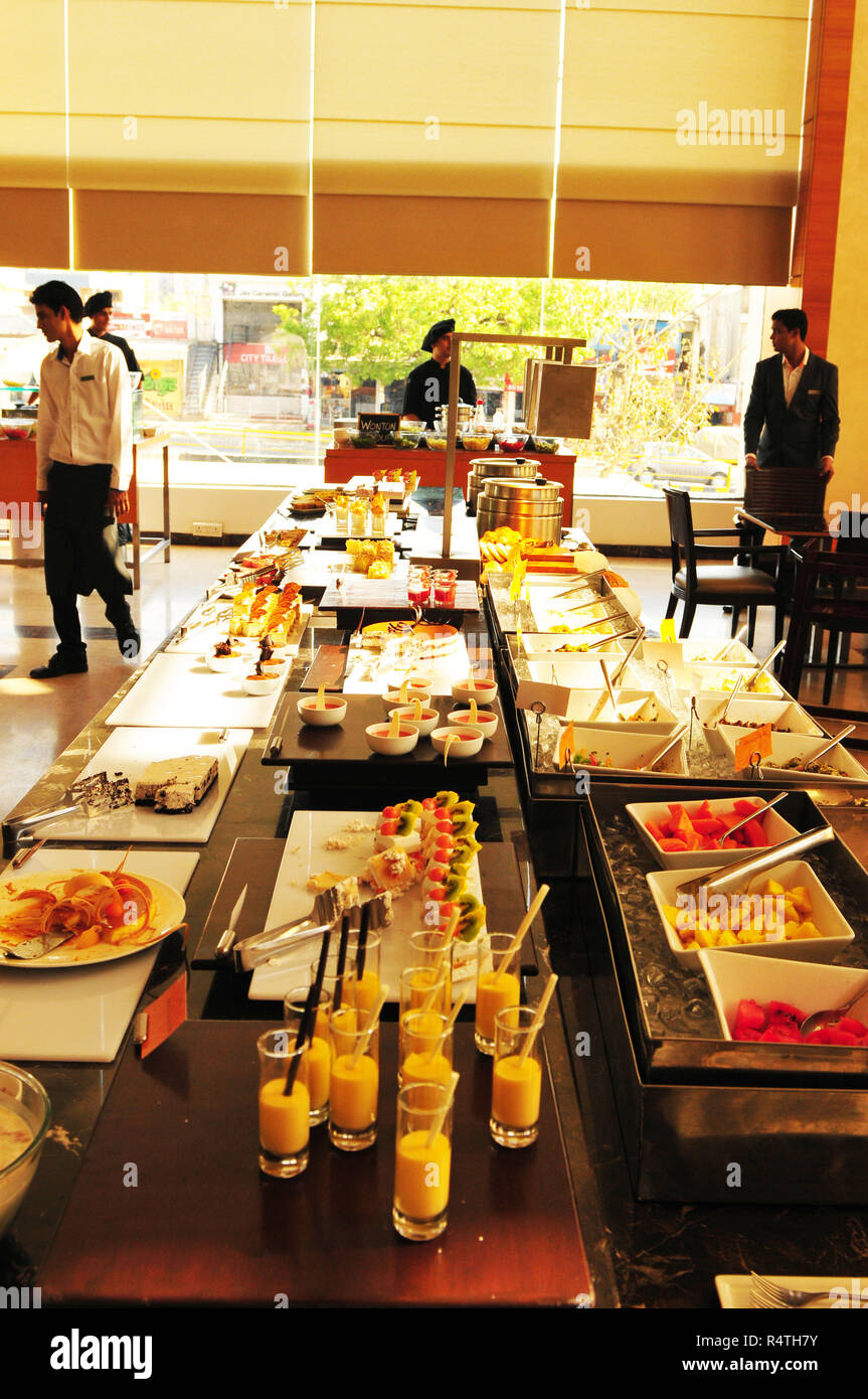 The Mariott Courtyard Buffet in Ahmedabad, Gujarat, India Stock Photo