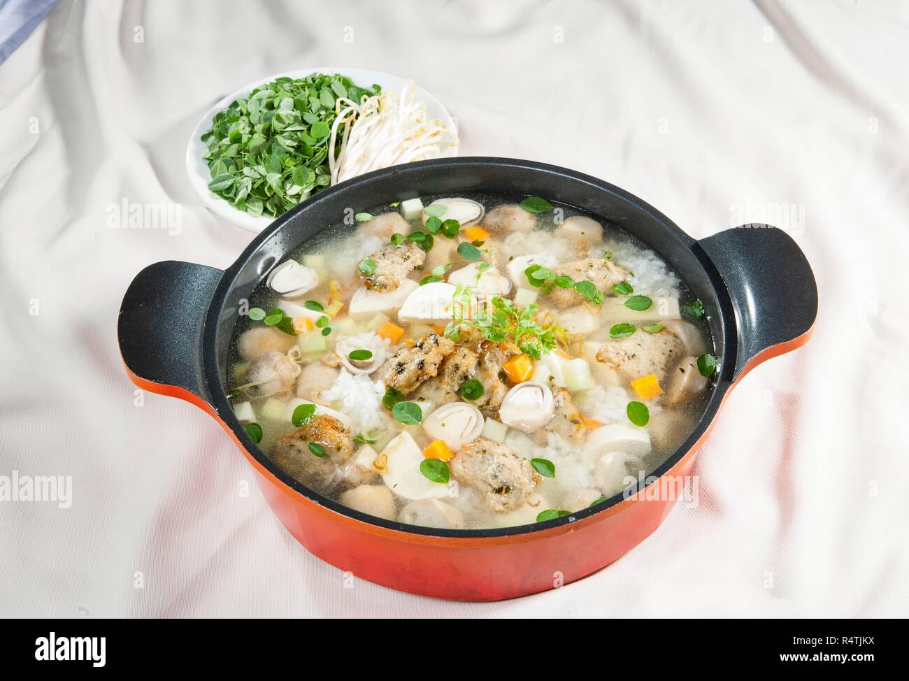 Mushroom soup with pork Stock Photo - Alamy