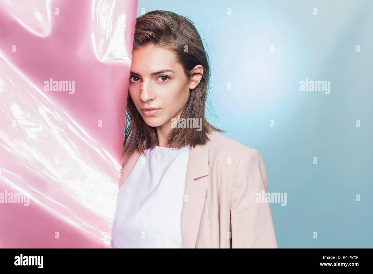 Female fashion model posing hi-res stock photography and images - Alamy
