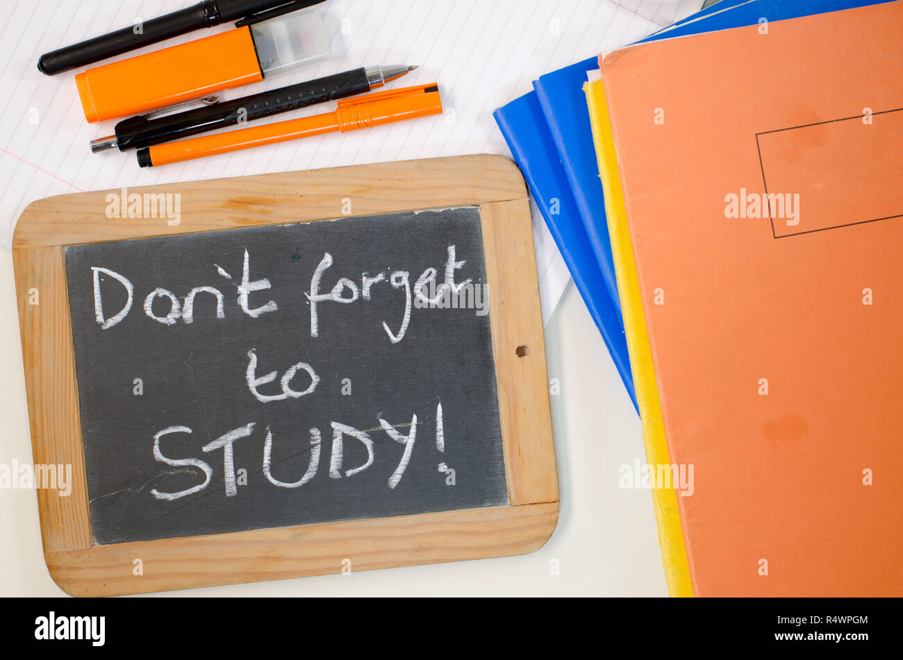 Reminder saying dont forget to study Stock Photo