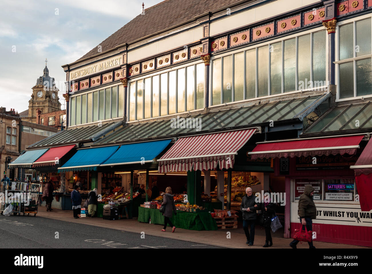 People shopping in Dewsbury Market Stock Photo Alamy