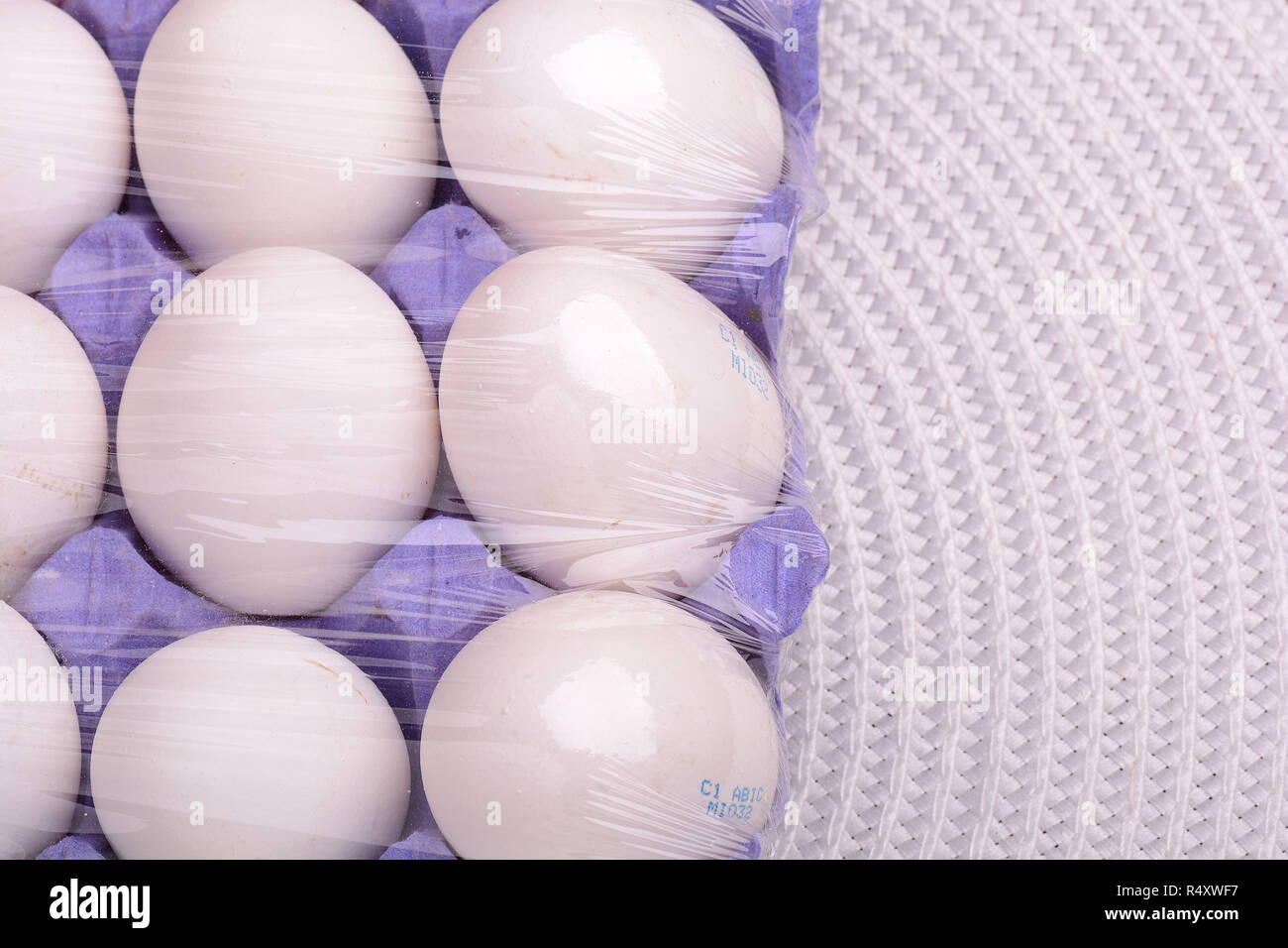 Raw chicken eggs set on white background Stock Photo - Alamy