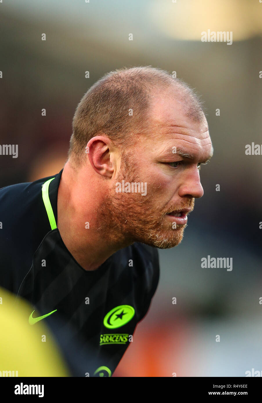 25.11.2018 Leicester, England.   Schalk Burger (Saracens) warms up before the Gallagher Premiership Rugby round 8 game between Leicester Tigers and Sa Stock Photo