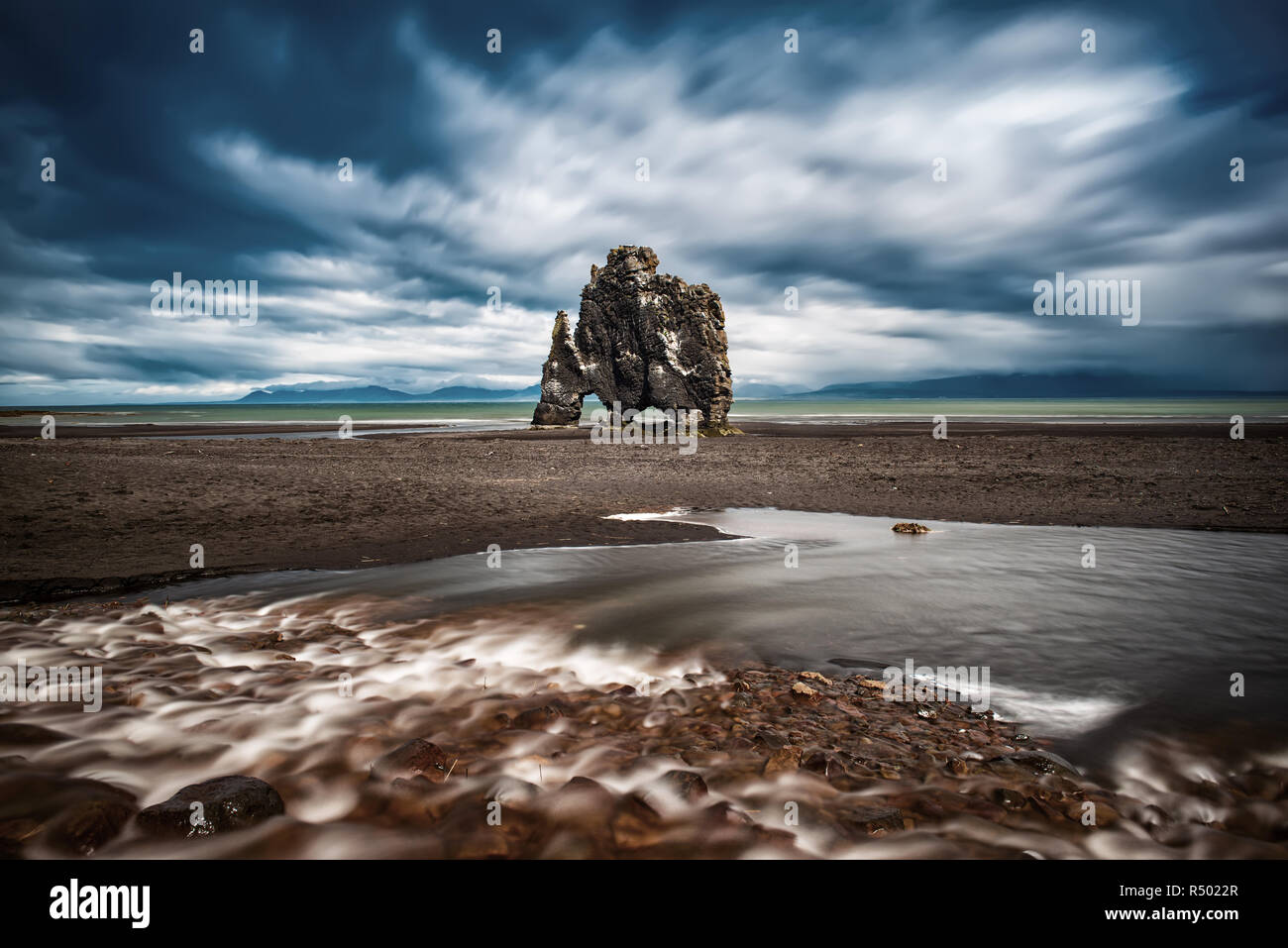 Island hvitserkur rock formation hi-res stock photography and images ...
