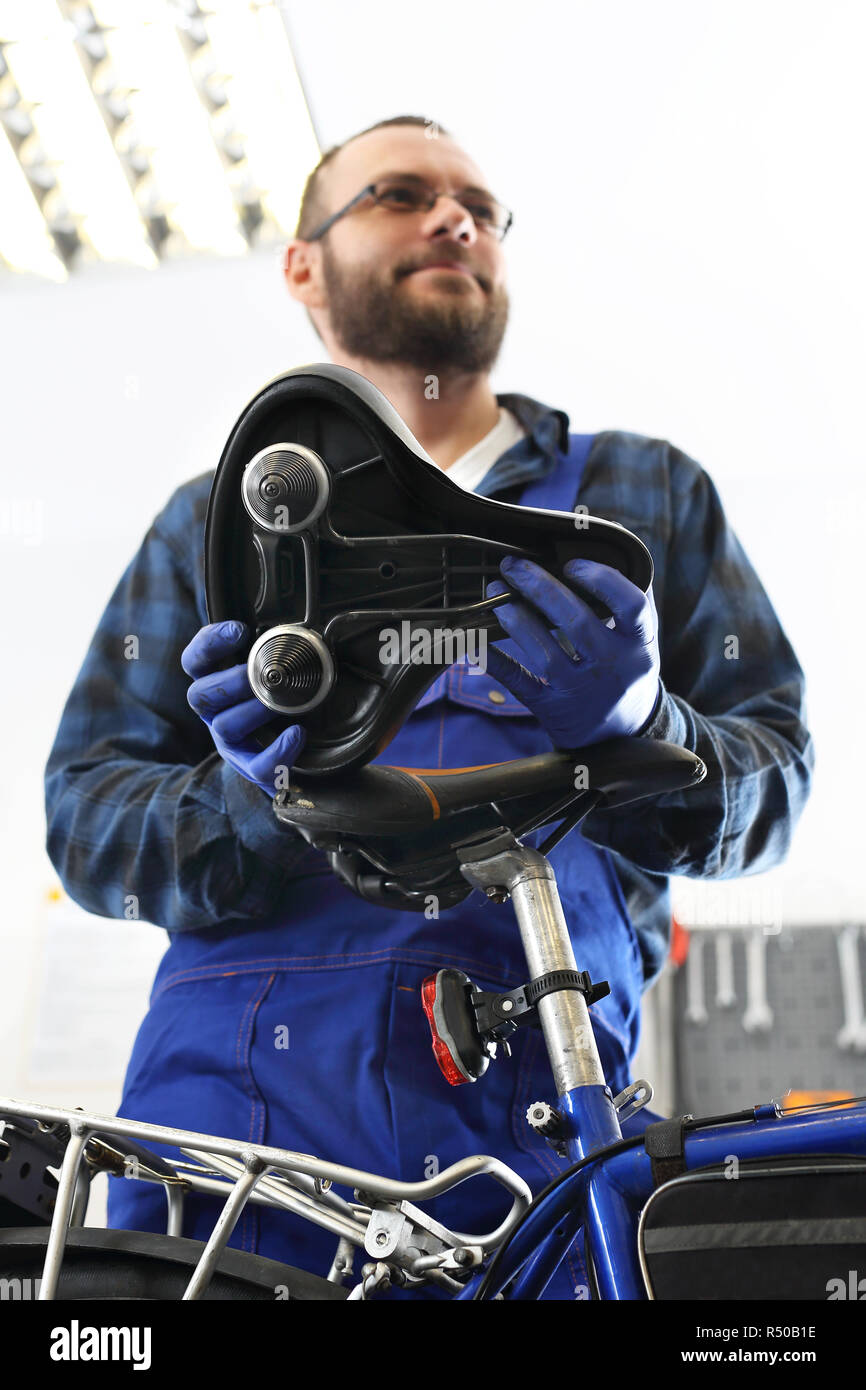 islabike replacement saddle