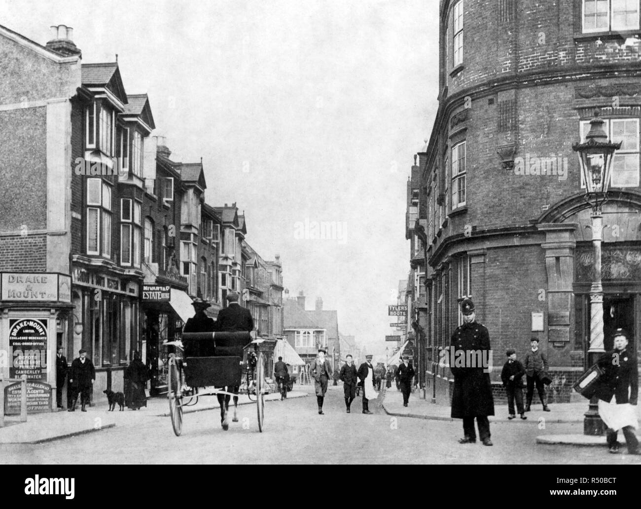 Old woking Black and White Stock Photos & Images Alamy