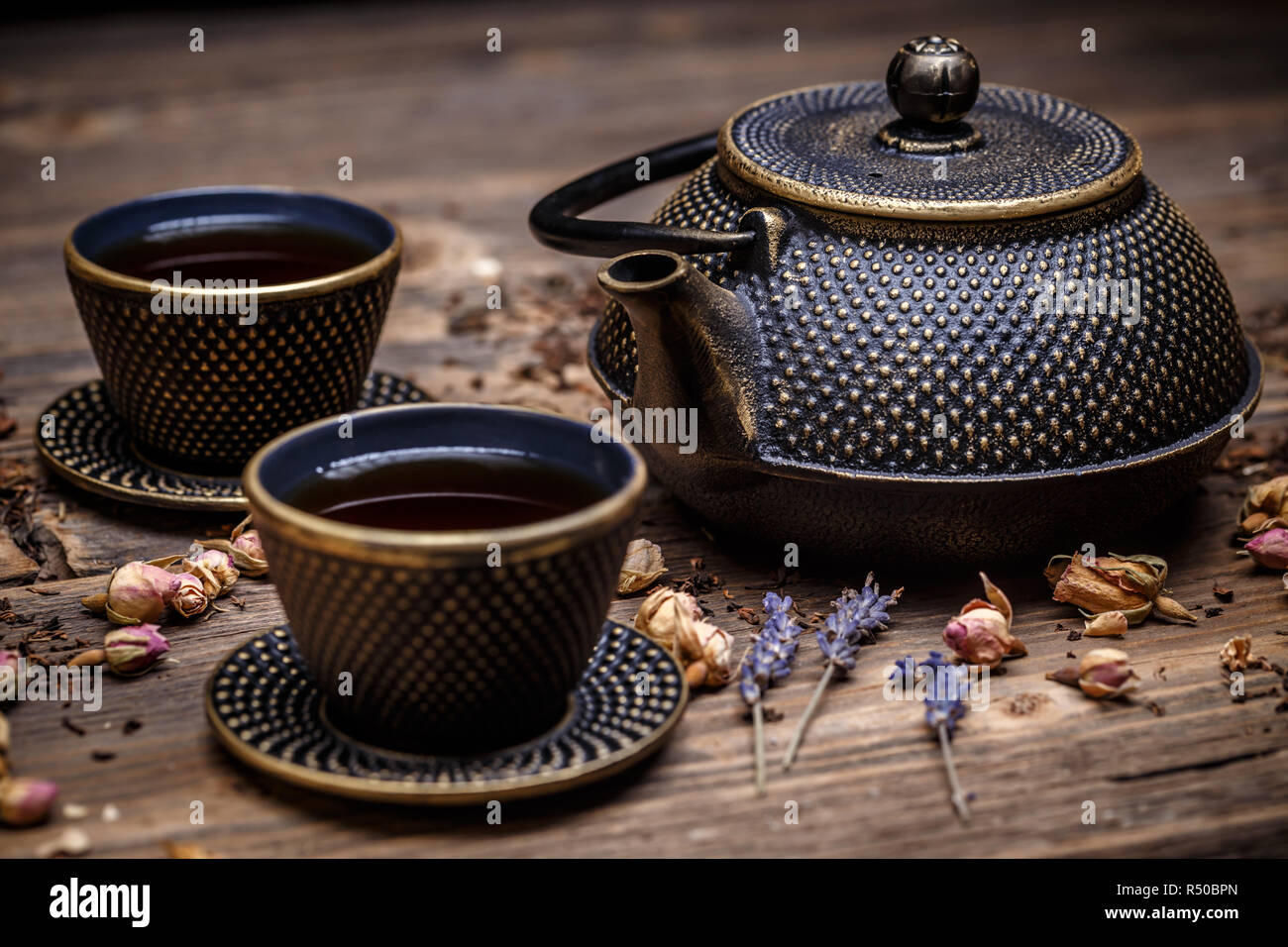 Black cast iron teapot Stock Photo Alamy