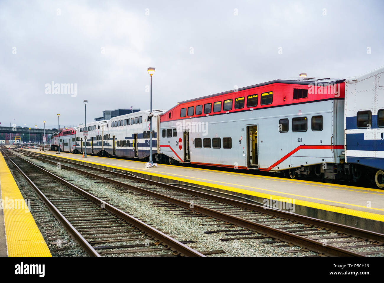 August 21, 2018 San Francisco / CA / USA - Caltrain stopped at the San  Francisco station Stock Photo - Alamy