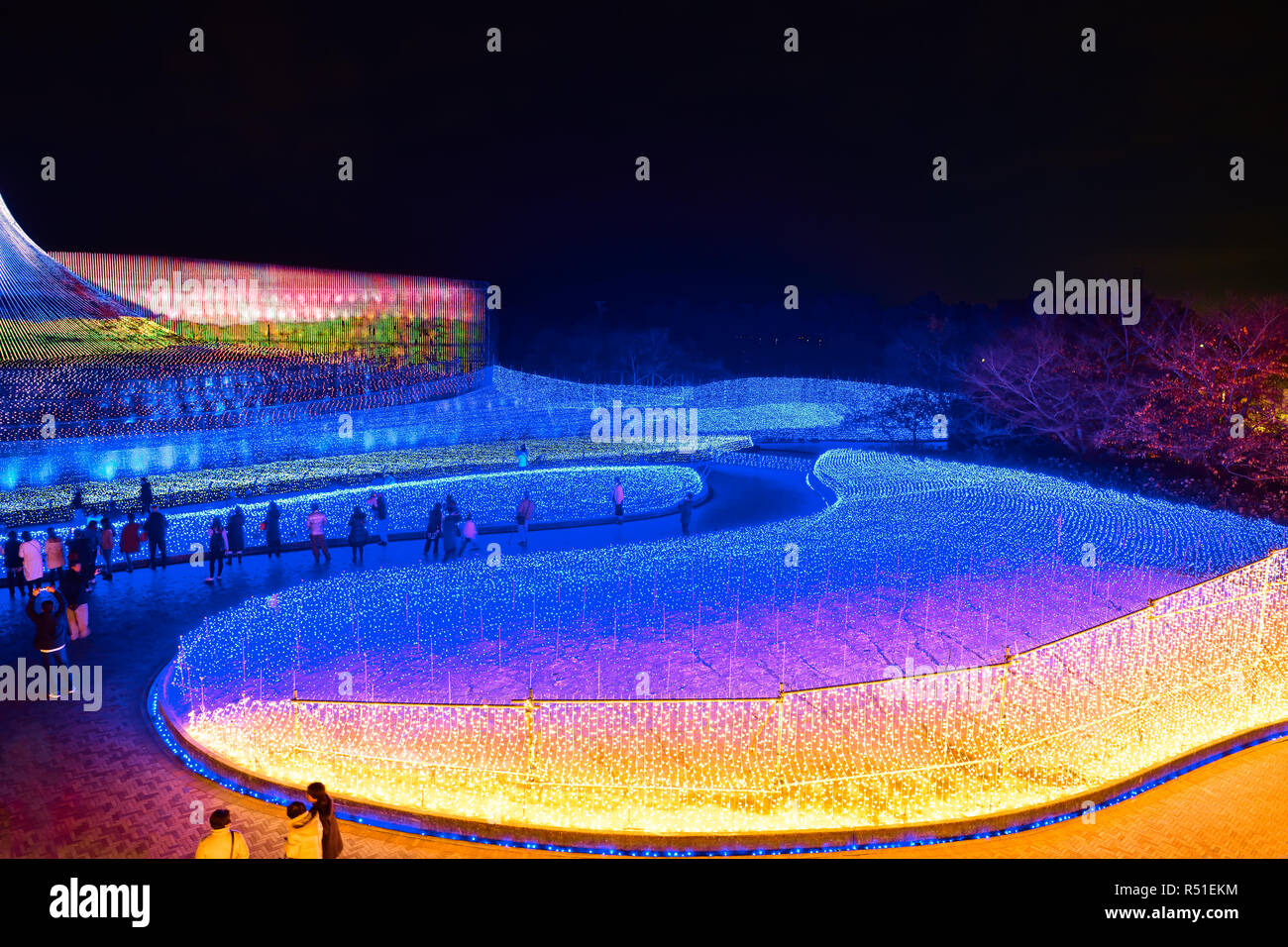 Nabana no Sato flower garden, winter illumination 2019. "The scenery of