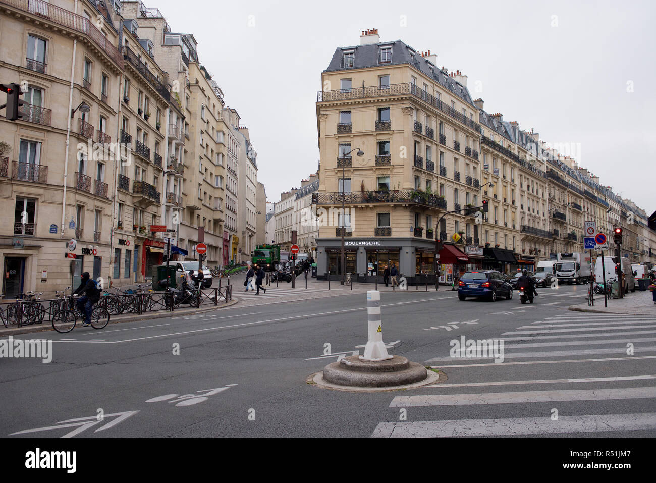 Rue monge paris hi-res stock photography and images - Alamy