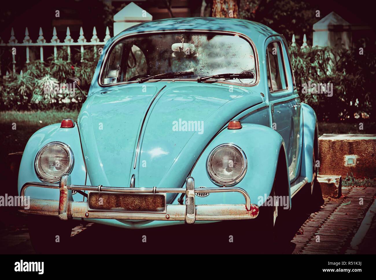 Original volkswagen beetle hi-res stock photography and images - Alamy