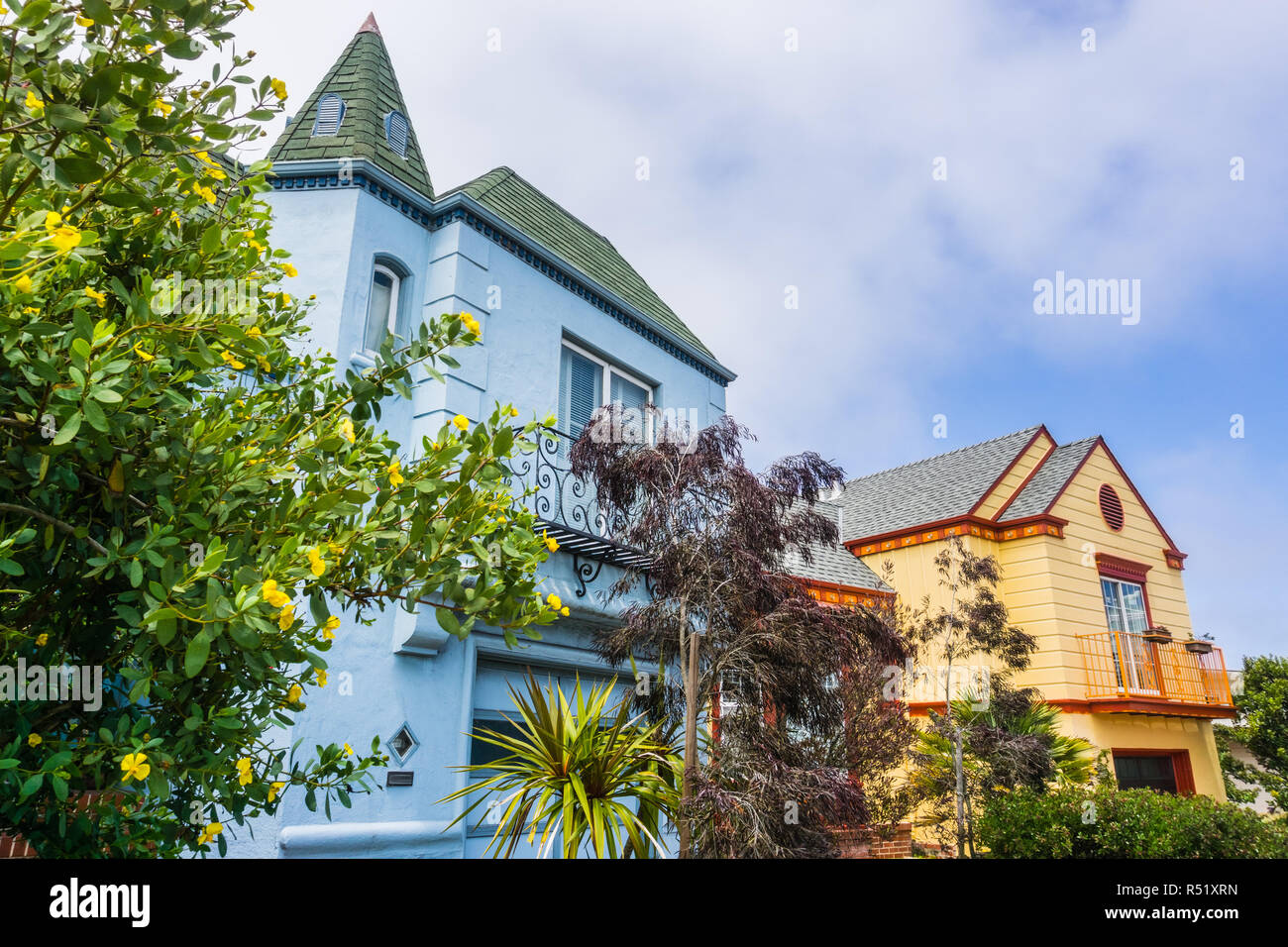 Street view of rows of houses in one of the San Francisco's residential neighborhoods, California Stock Photo