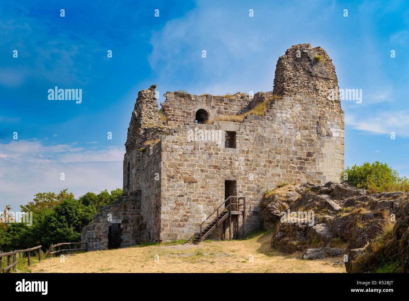The ruins of the ancient Romanesque castle Přimda. Oldest stone castle in Bohemia, towers over the town of Přimda. Chronicler Kosmas states, that in 1 Stock Photo