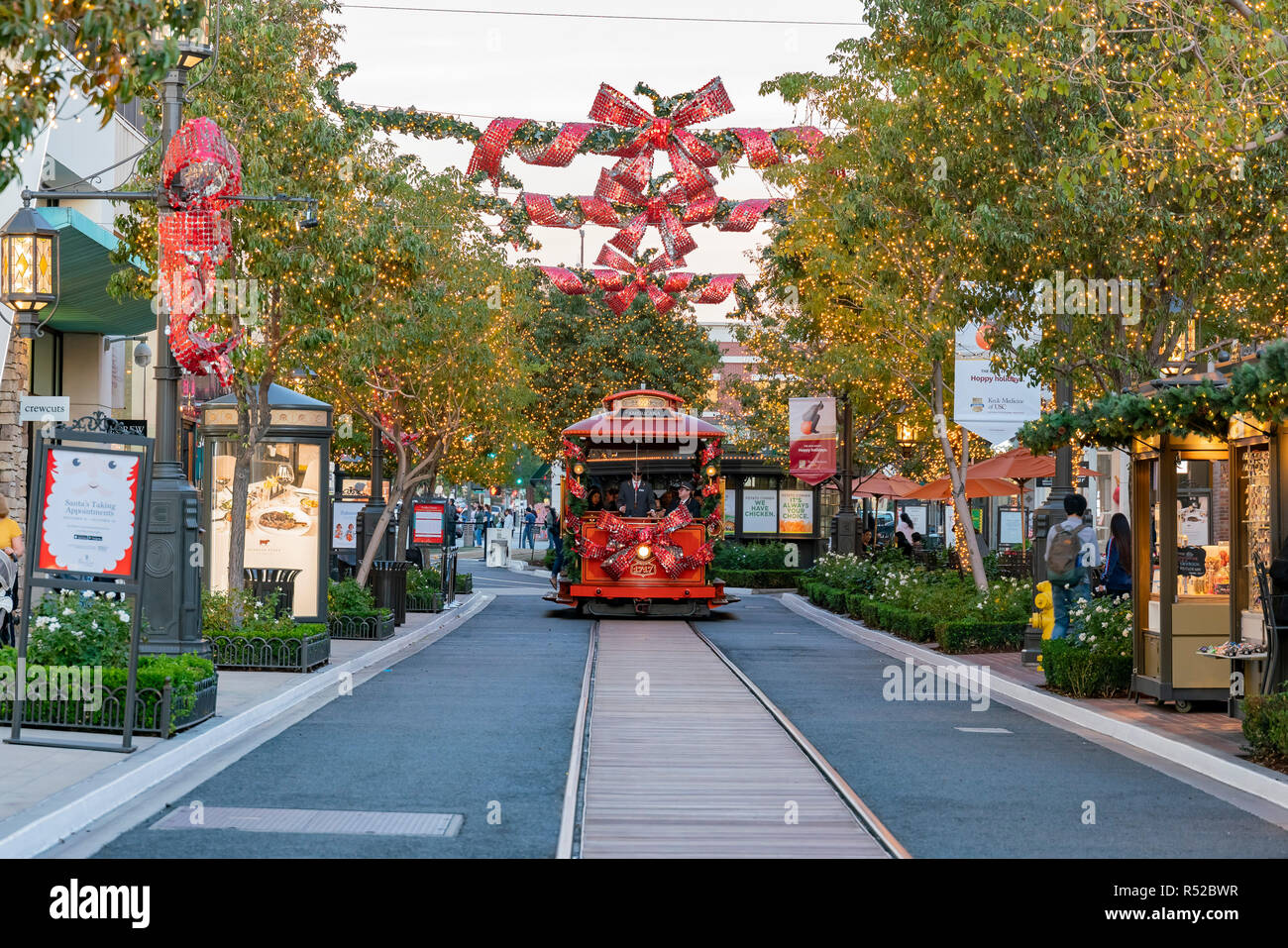 Americana At Brand >> Los Angeles Nov 26 The Beautiful Christmas Tram In The Americana Americana At Brand >> Los Angeles Nov 26 The Beautiful Christmas Tram In The Americana