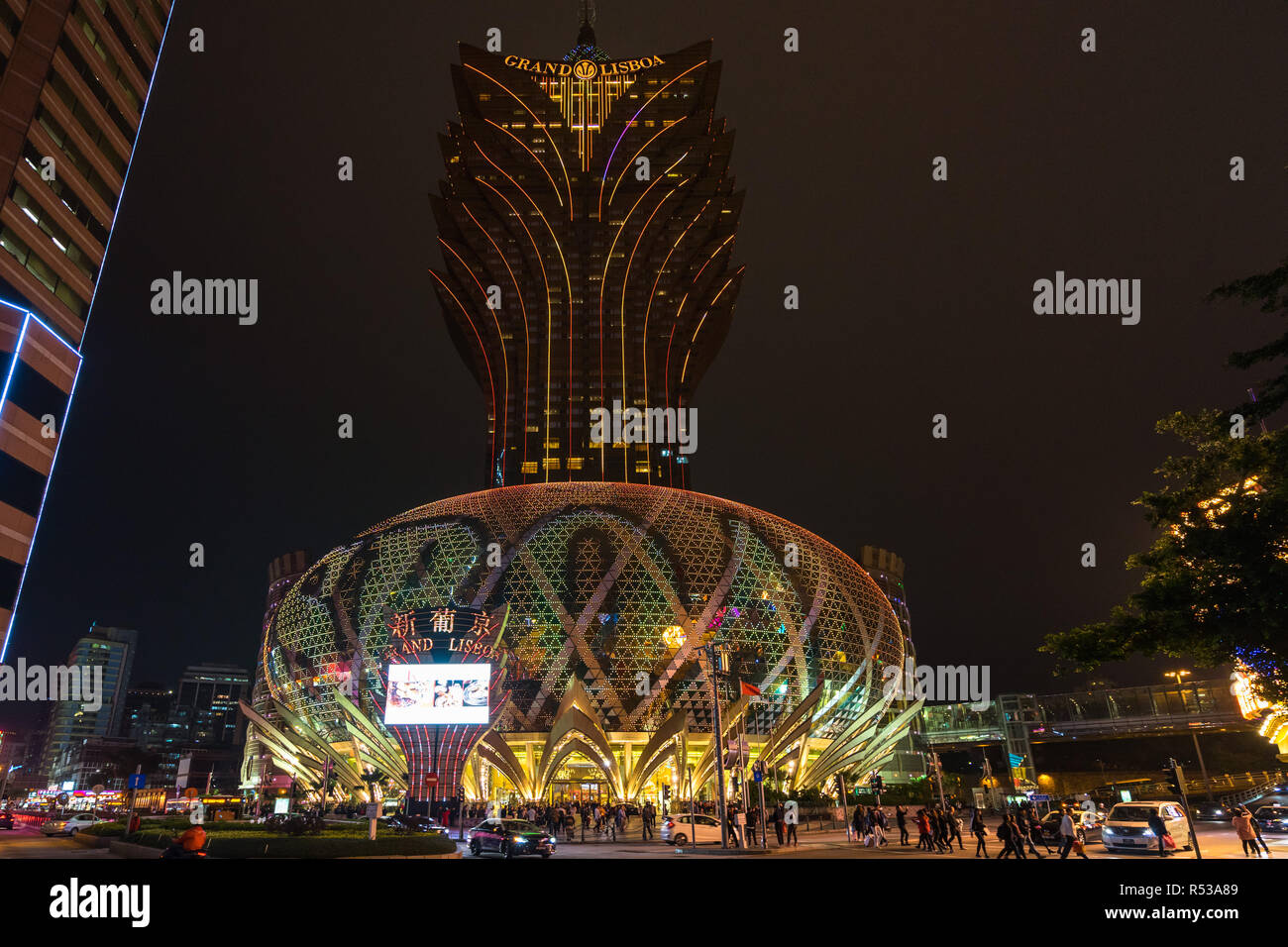 Grand Lisboa Macau High Resolution Stock Photography And Images Alamy