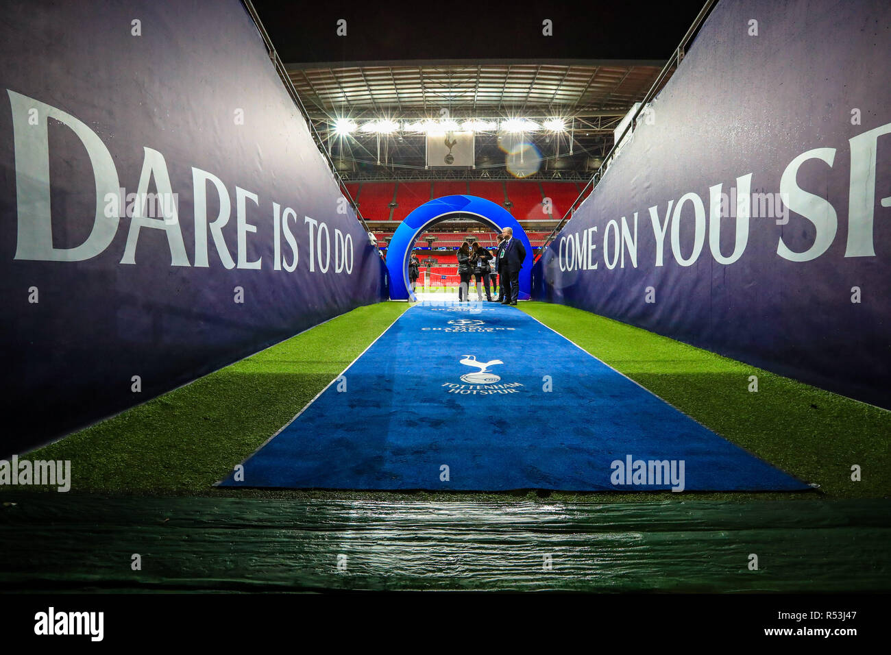 Tunnel stadium hires stock photography and images Alamy