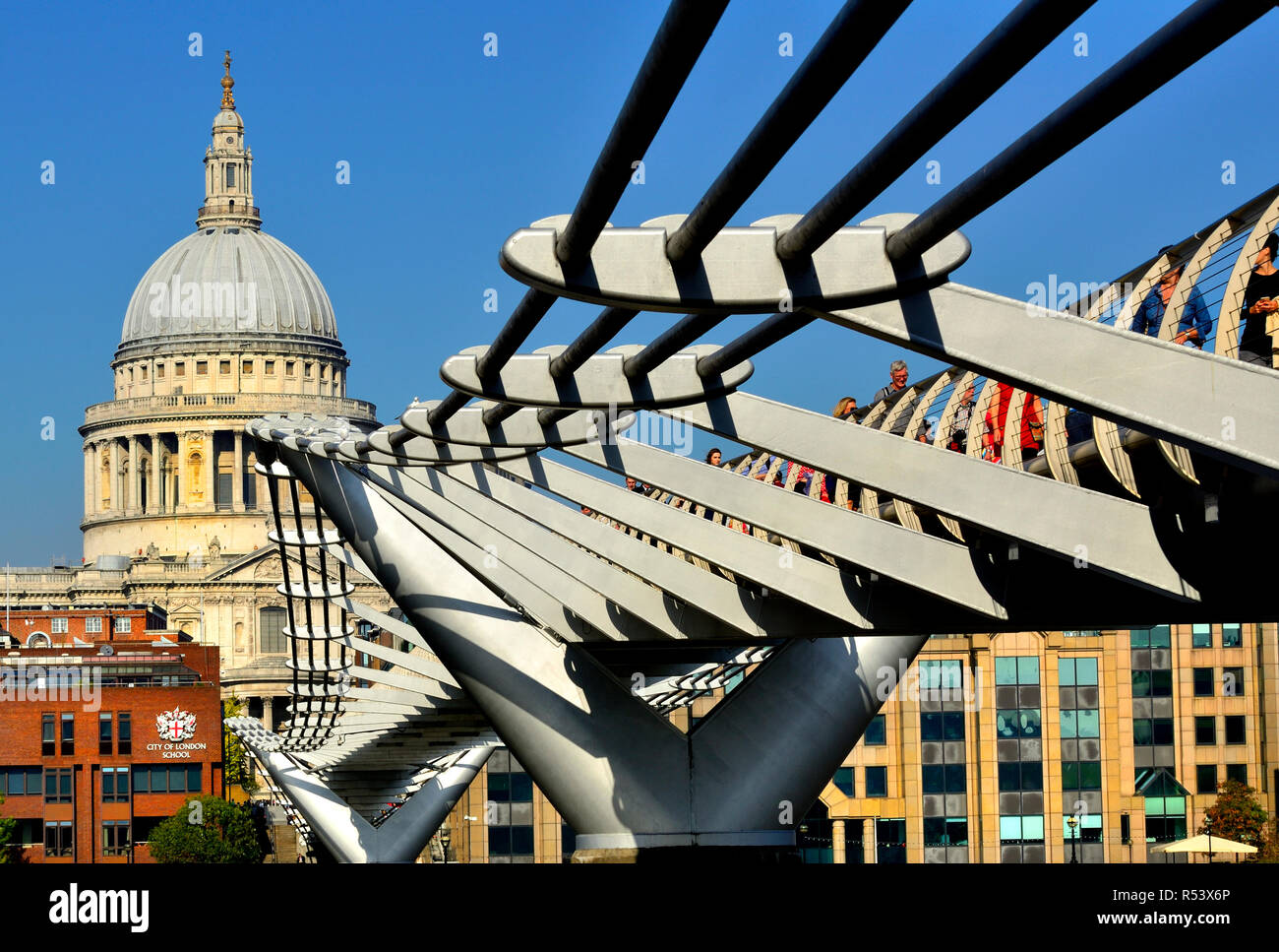 Millenium Bridge and St Paul's Cathedral, London, England, UK. Stock Photo