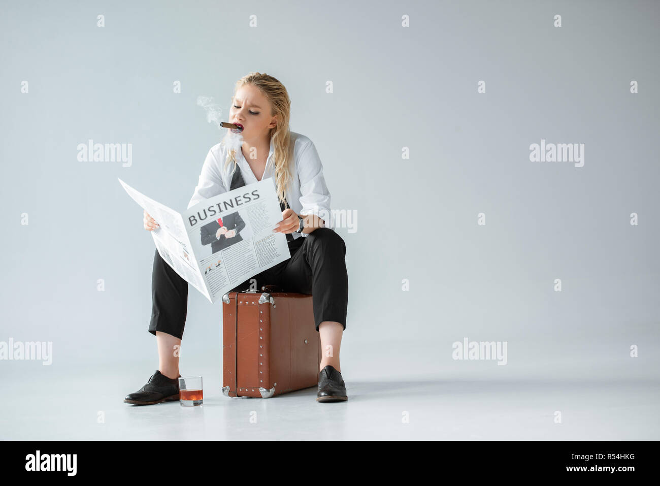Blonde Girl Reading Newspaper High Resolution Stock Photography And Images Alamy Blonde Girl Reading Newspaper High Resolution Stock Photography And Images Alamy