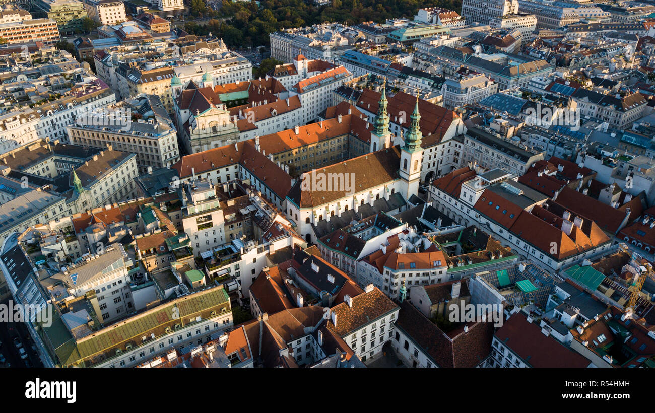 Jesuit Church Katholische Kirche Jesuitenkirche - Universitätskirche (Mariä Himmelfahrt, Vienna, Austria Stock Photo