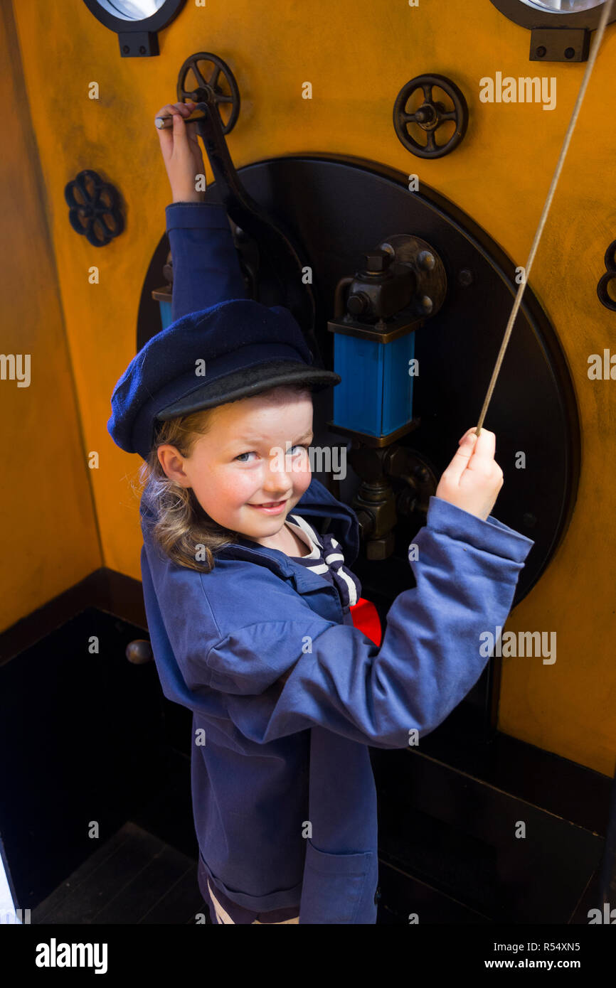 Train driver hat child uk discount