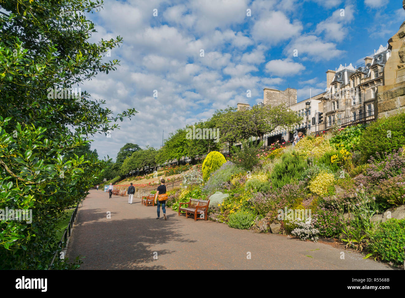 Princes street gardens, flowers, Edinburgh, Scotland, UK Stock Photo