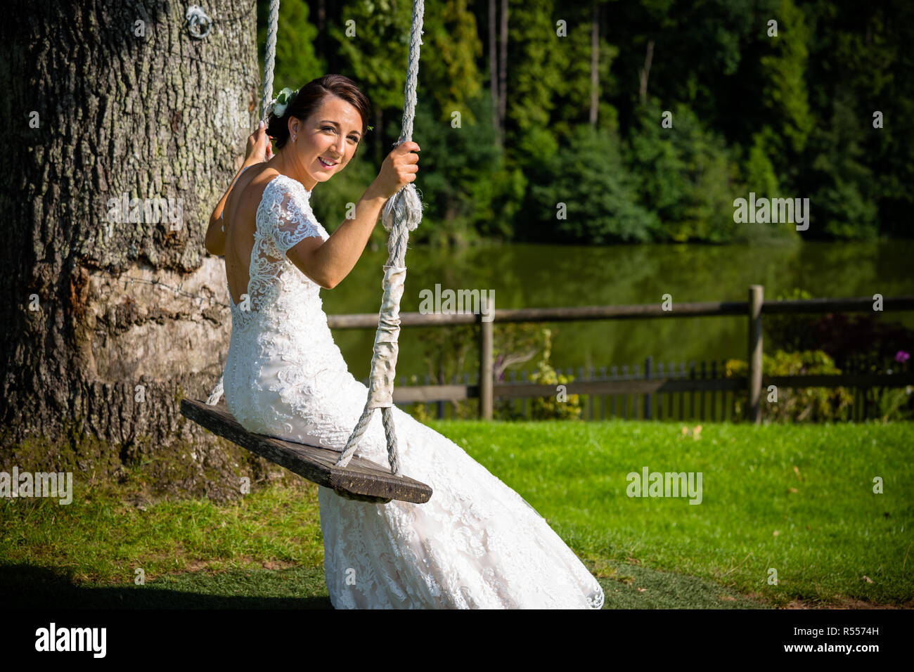 Swing bride hi-res stock photography and images - Alamy