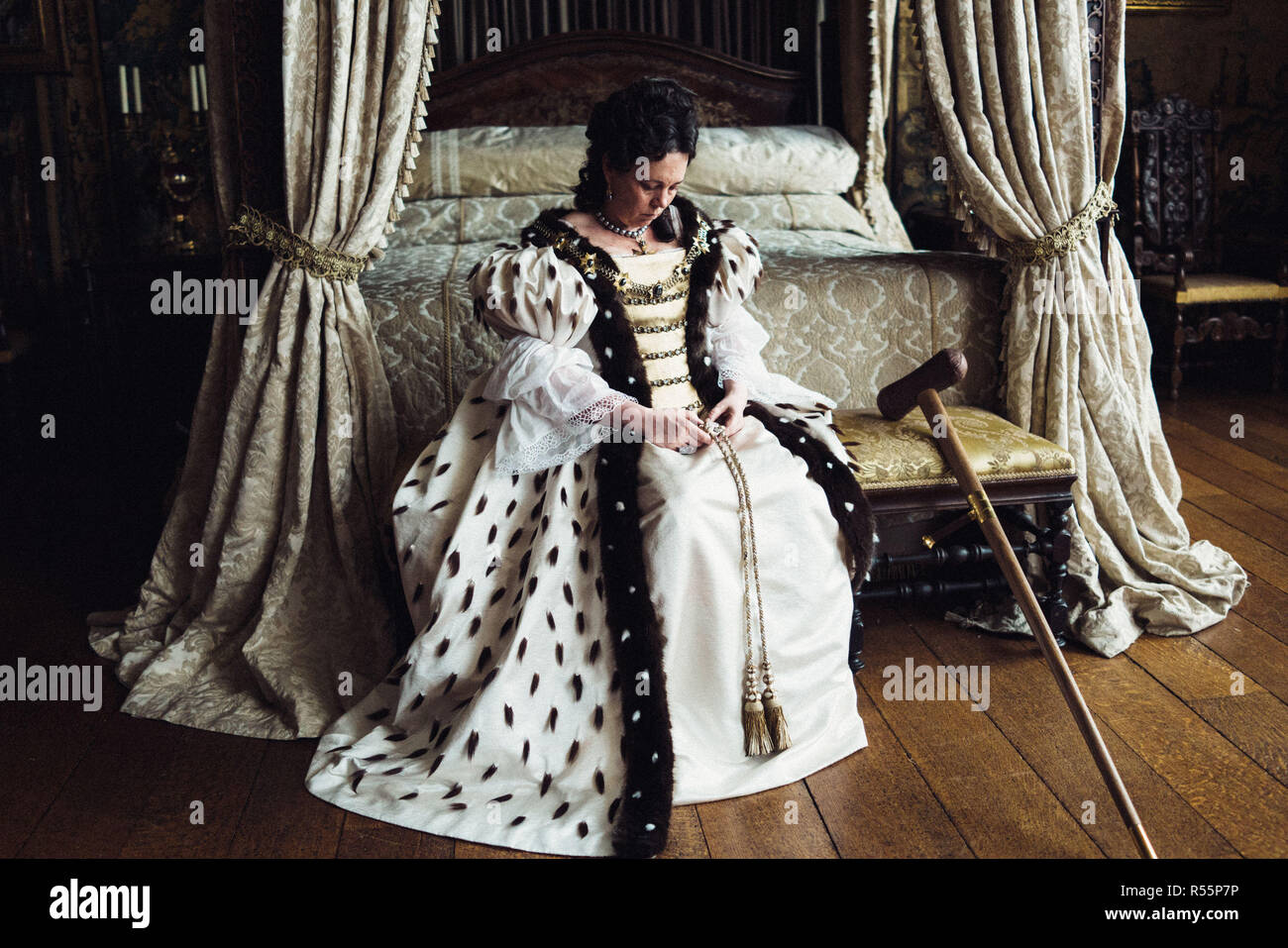 Olivia colman the favourite hi-res stock photography and images - Alamy