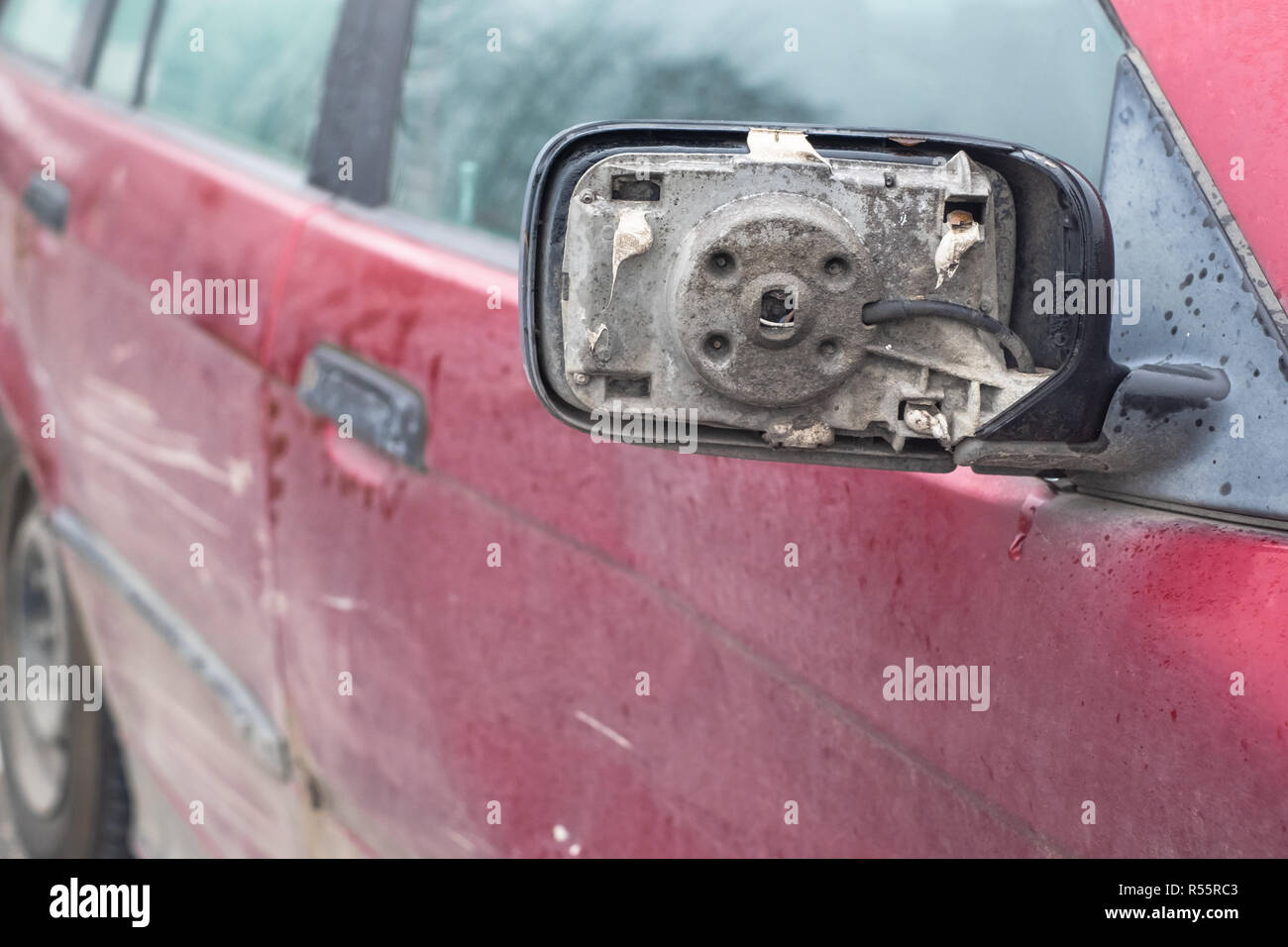 Auto repair shop outside hires stock photography and images Alamy