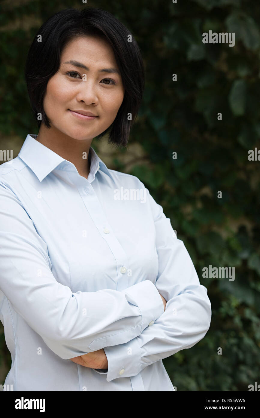 Portrait of a Chinese woman Stock Photo - Alamy