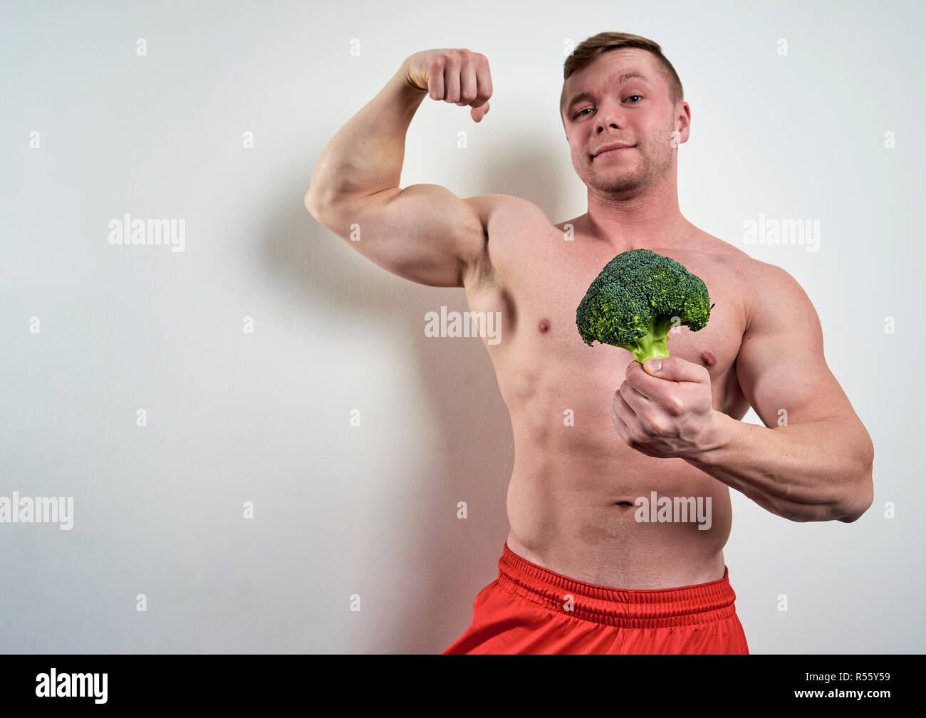 Athlete eating fruit hi-res stock photography and images - Alamy
