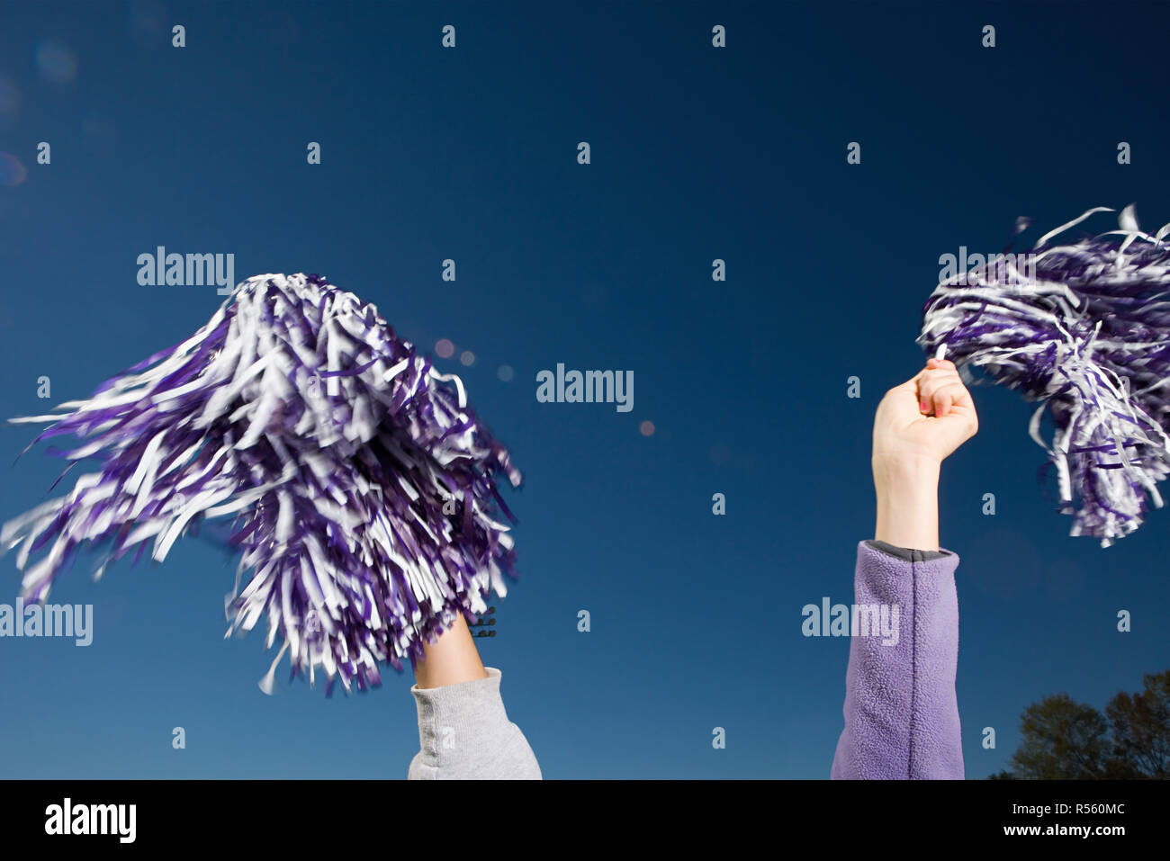Cheerleading competition usa hires stock photography and images Alamy