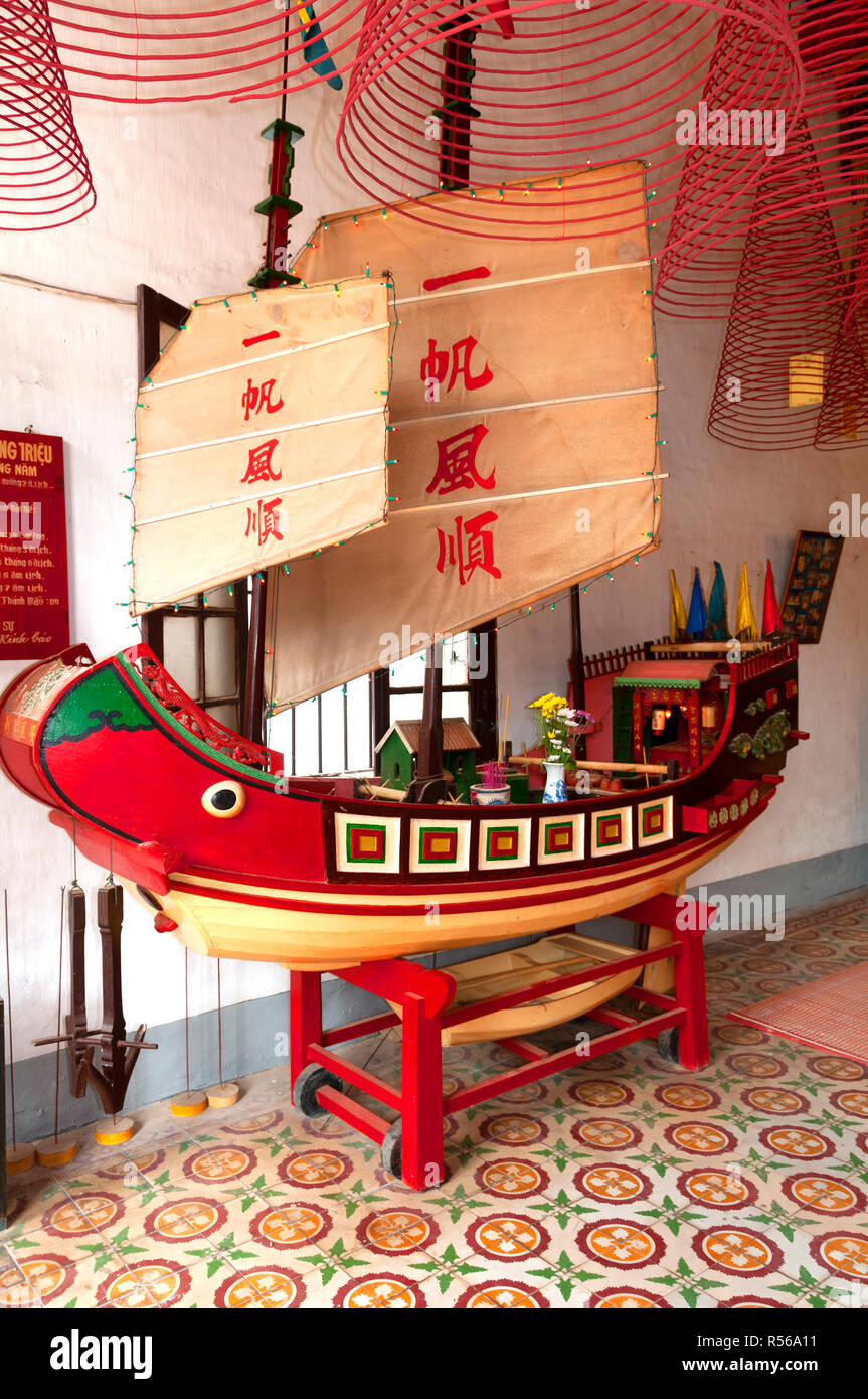 Model of sailing boat in the Quang Trieu Assembly Hall also called Cantonese Assembly Hall,  in the UNESCO listed Hoi An Old Town, Vietnam Stock Photo