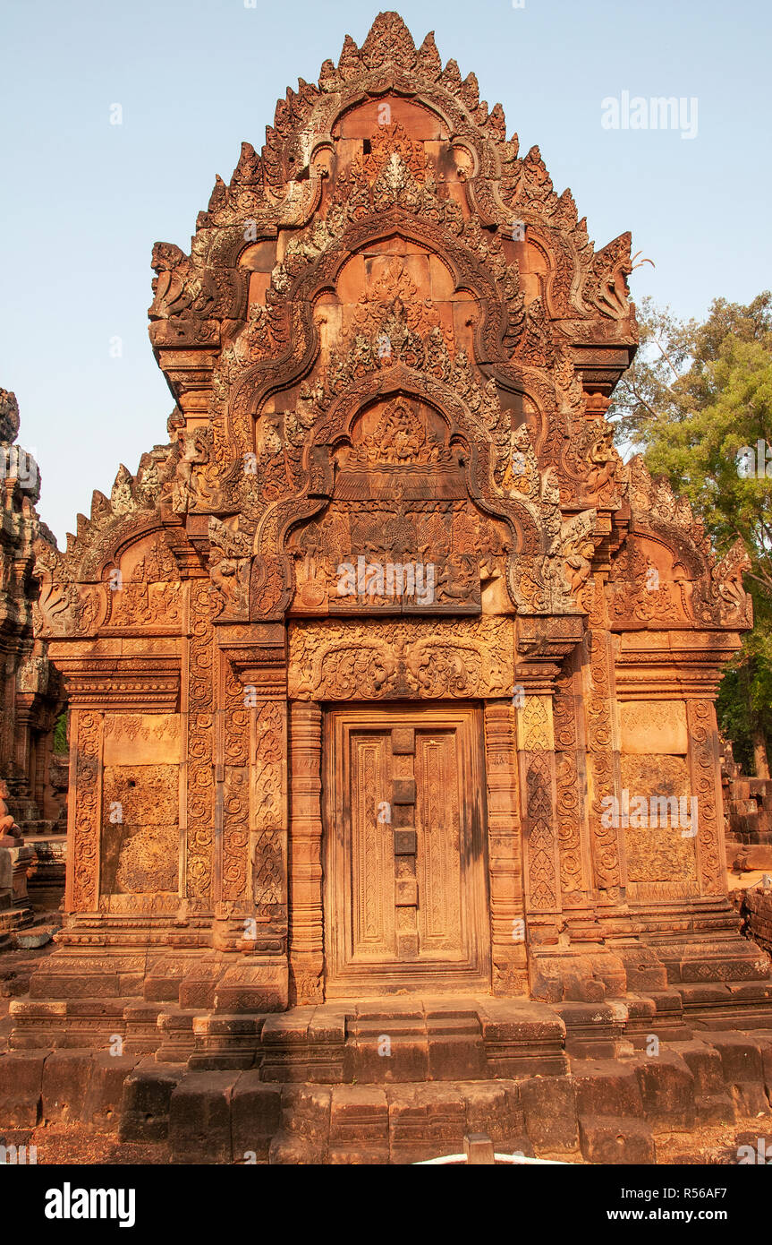 Banteay Srey or Banteay Srei 10th century Temple dedicated to the Hindu god Shiva at  World Heritage Site, Angkor, Cambodia, Southeast Asia,Indochina Stock Photo