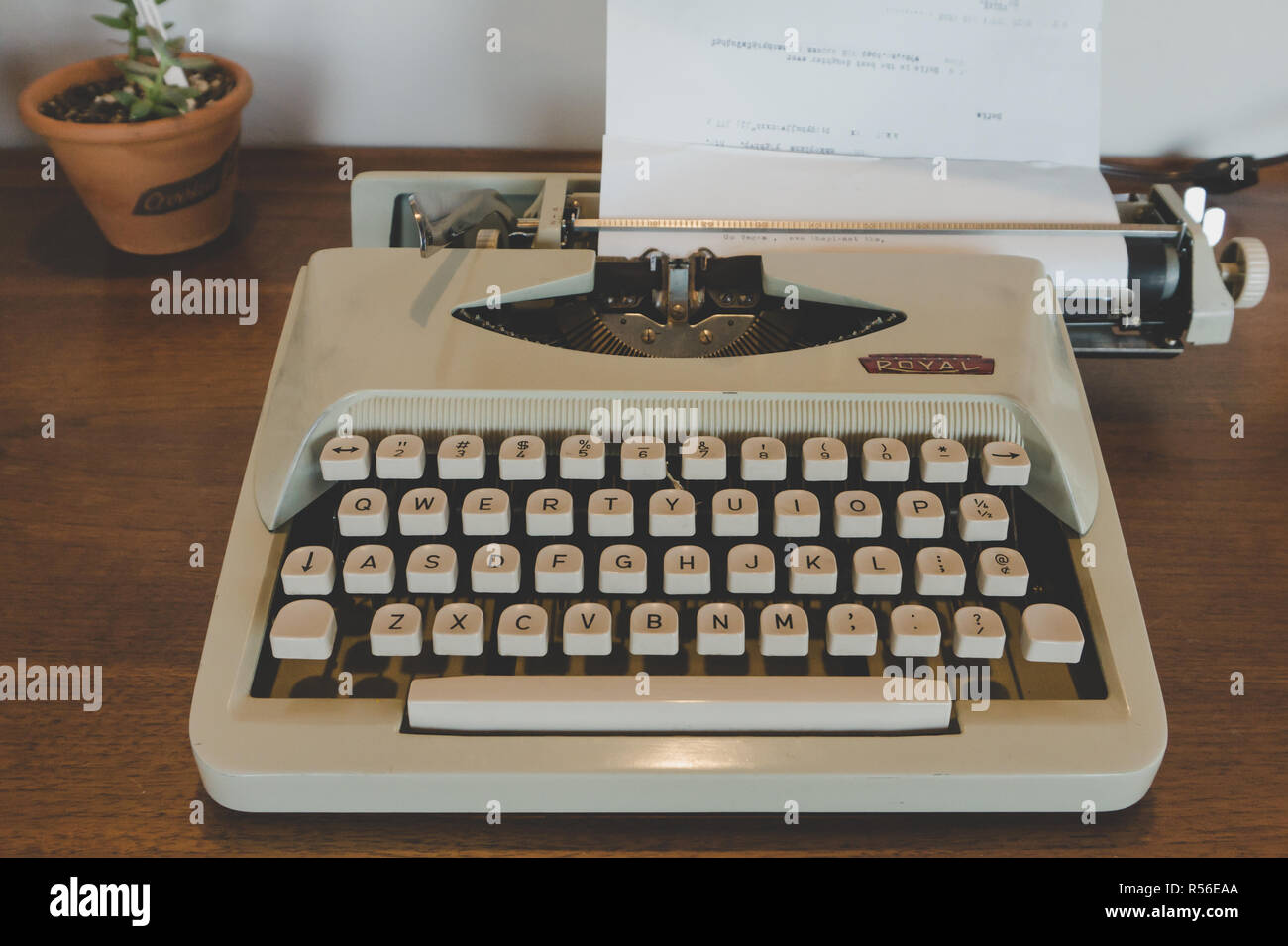 Vintage Retro Typewriter On Wooden Desk With Cute Vintage Desk