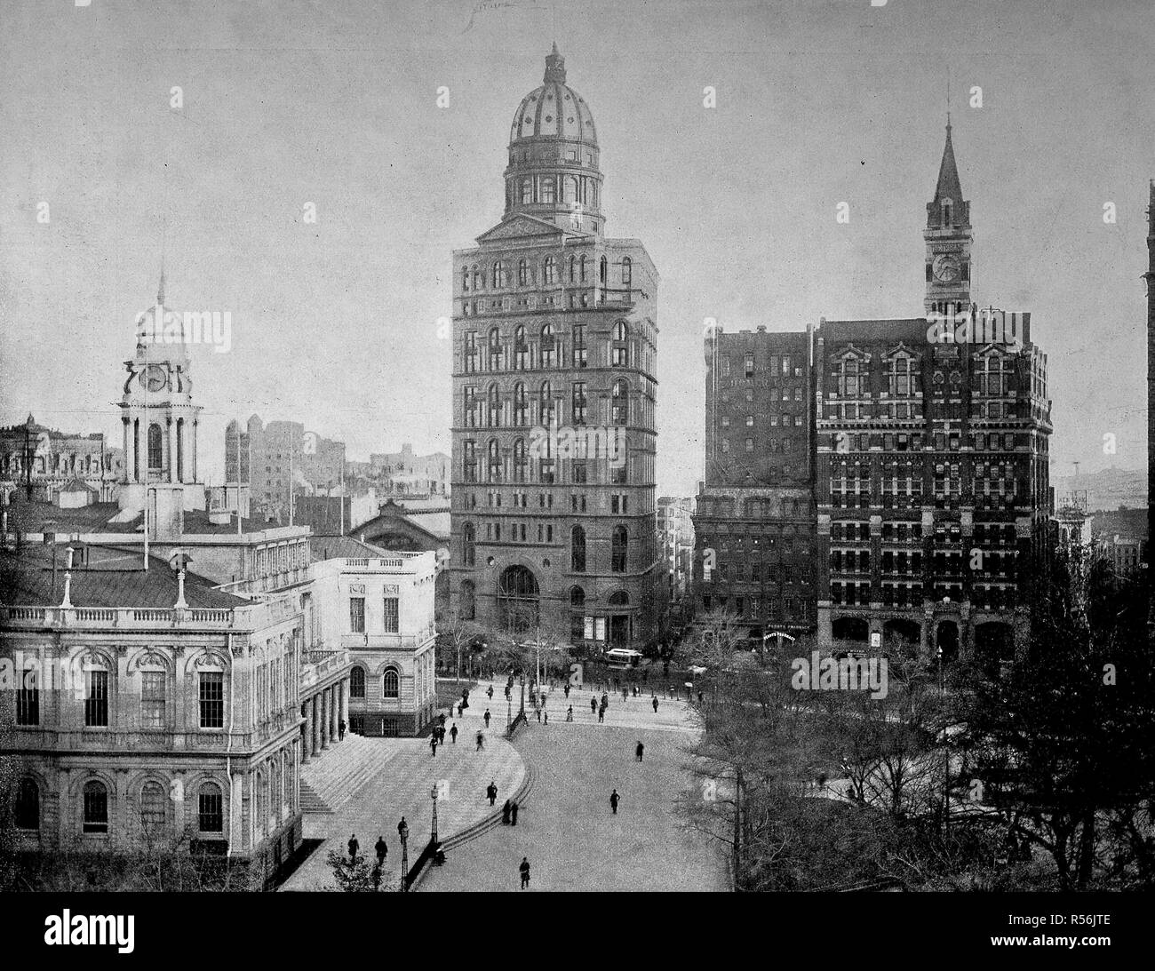 At the City Hall Park in New York, on the left the Town Hall, the tallest building with the dome, the newspaper World Stock Photo