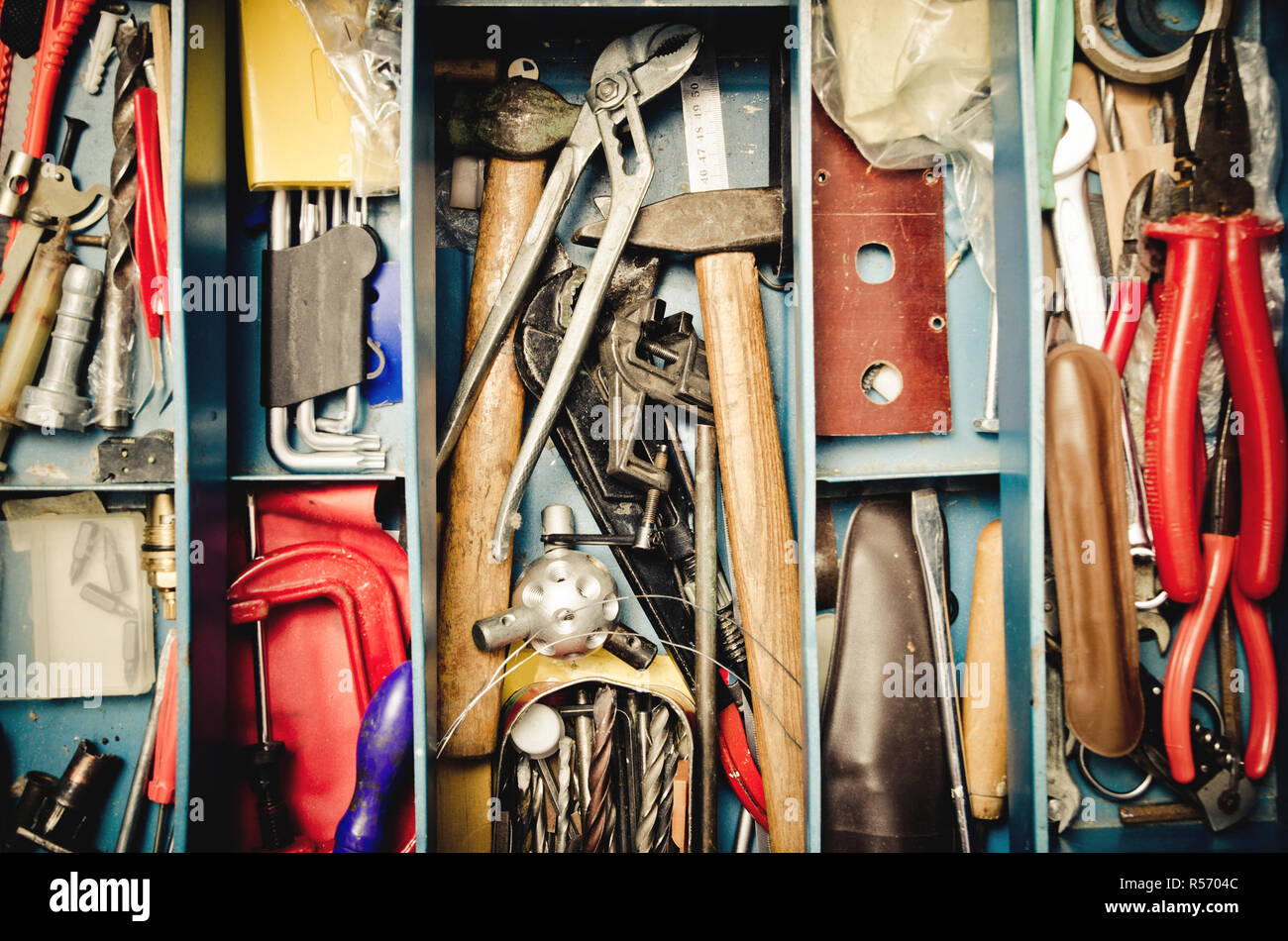 Old tool box hi-res stock photography and images - Alamy