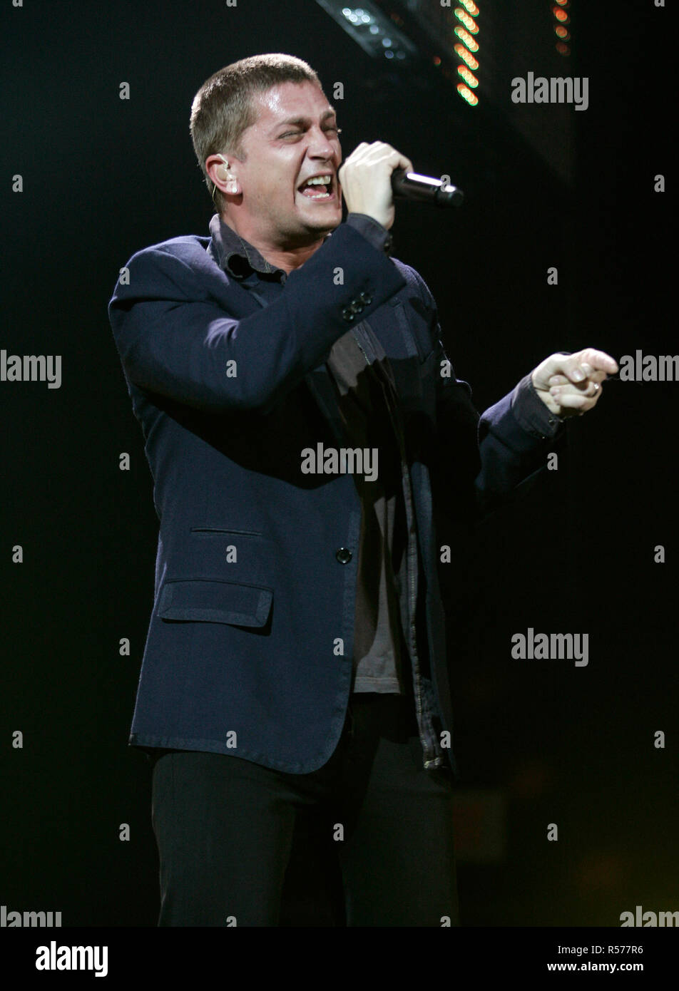 Rob thomas of matchbox 20 hires stock photography and images Alamy