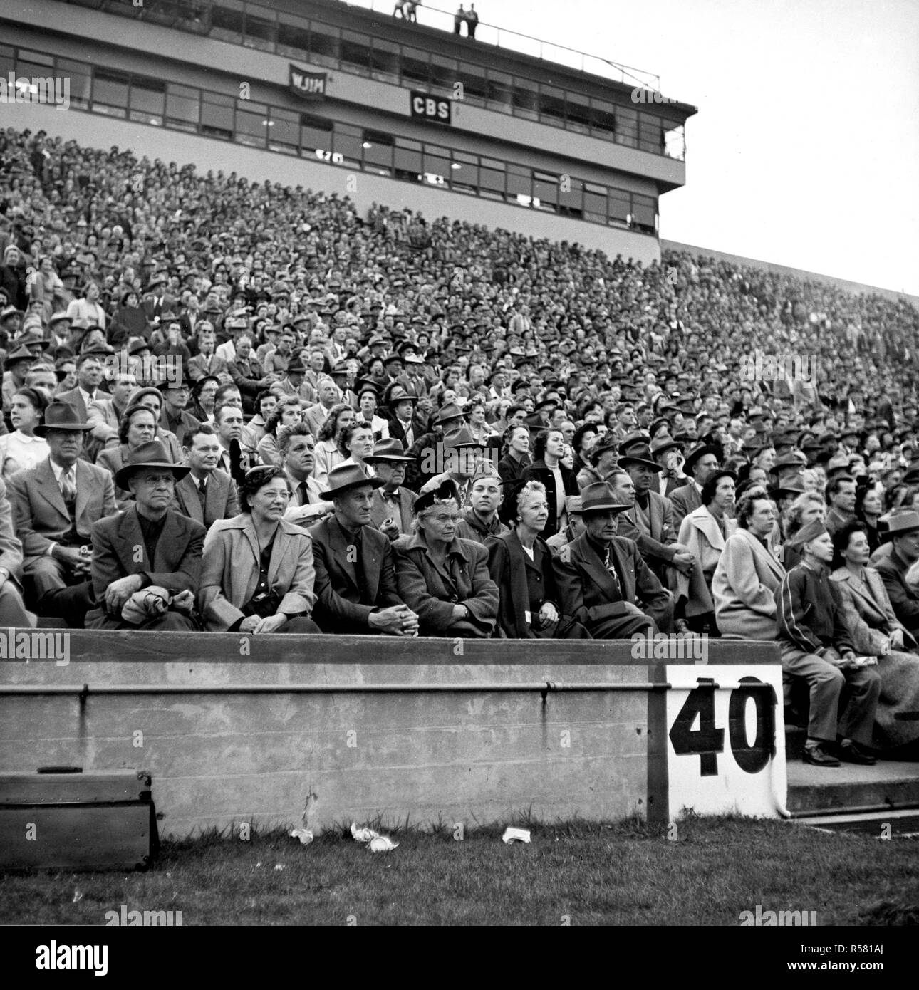 Michigan State Football Game 1950s Hi res Stock Photography And Images michigan-state-football-game-1950s-hi-res-stock-photography-and-images