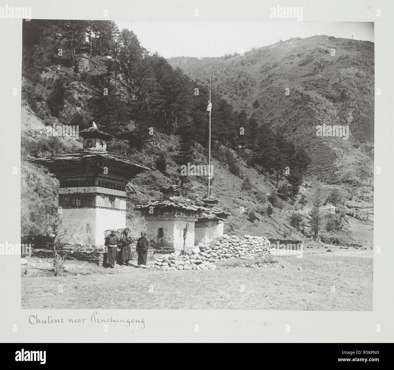 Chutens near Rinchingong. 'Tibet'. Curzon collection. c.Dec 1903. 89 prints 295x190mm to 200x1825 Platinum prints. Source: Photo 430/53.(16). Author: White, John Claude. Stock Photo