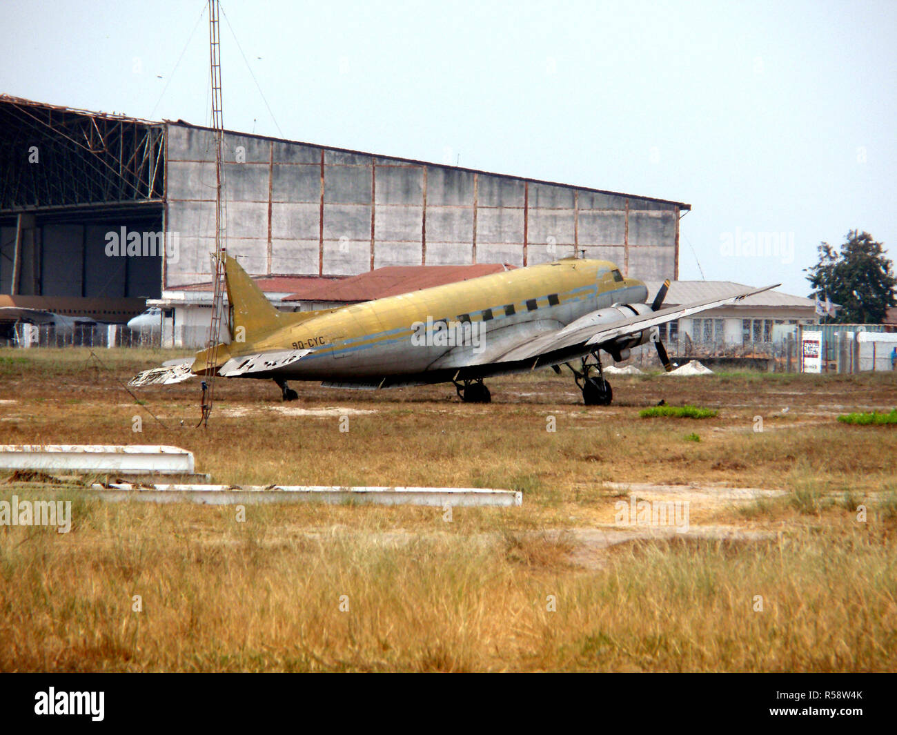 Kinshasa airport hires stock photography and images Alamy