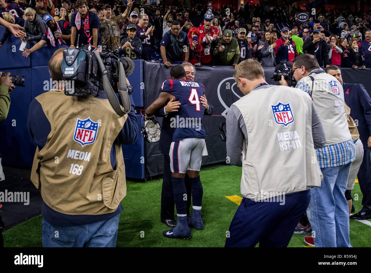 Houston, Texas, USA. 26th Nov, 2018. Houston Texans quarterback