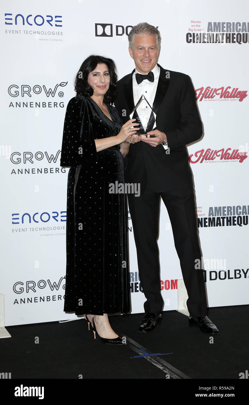 Beverly Hills, Ca. 29th Nov, 2018. Sue Kroll, Doug Darrow, at 32nd American Cinematheque Award Presentation Honoring Bradley Cooper at The Beverly Hilton Hotel in Beverly Hills, California on November 29, 2018. Credit: Faye Sadou/Media Punch/Alamy Live News Stock Photo