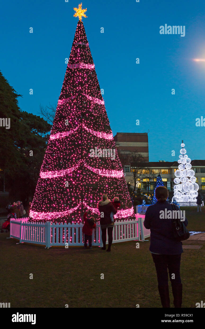 Bournemouth, Dorset, UK. 25th Nov, 2018. Bournemouth's first Christmas