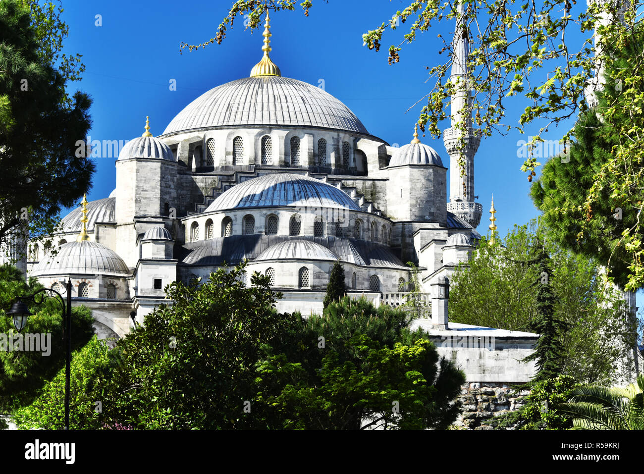Sultan Ahmed Mosque or Blue Mosque in Istanbul, Turkey Stock Photo - Alamy