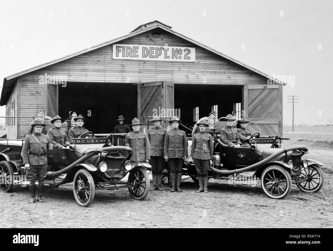 Early 1900s fire department hi-res stock photography and images - Alamy