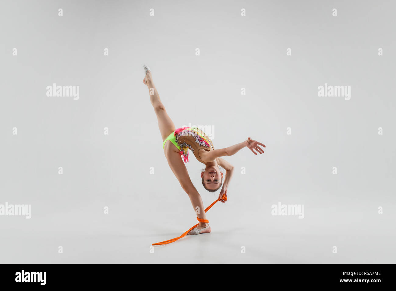 Rope rhythmic gymnastics hi-res stock photography and images - Page 3 -  Alamy