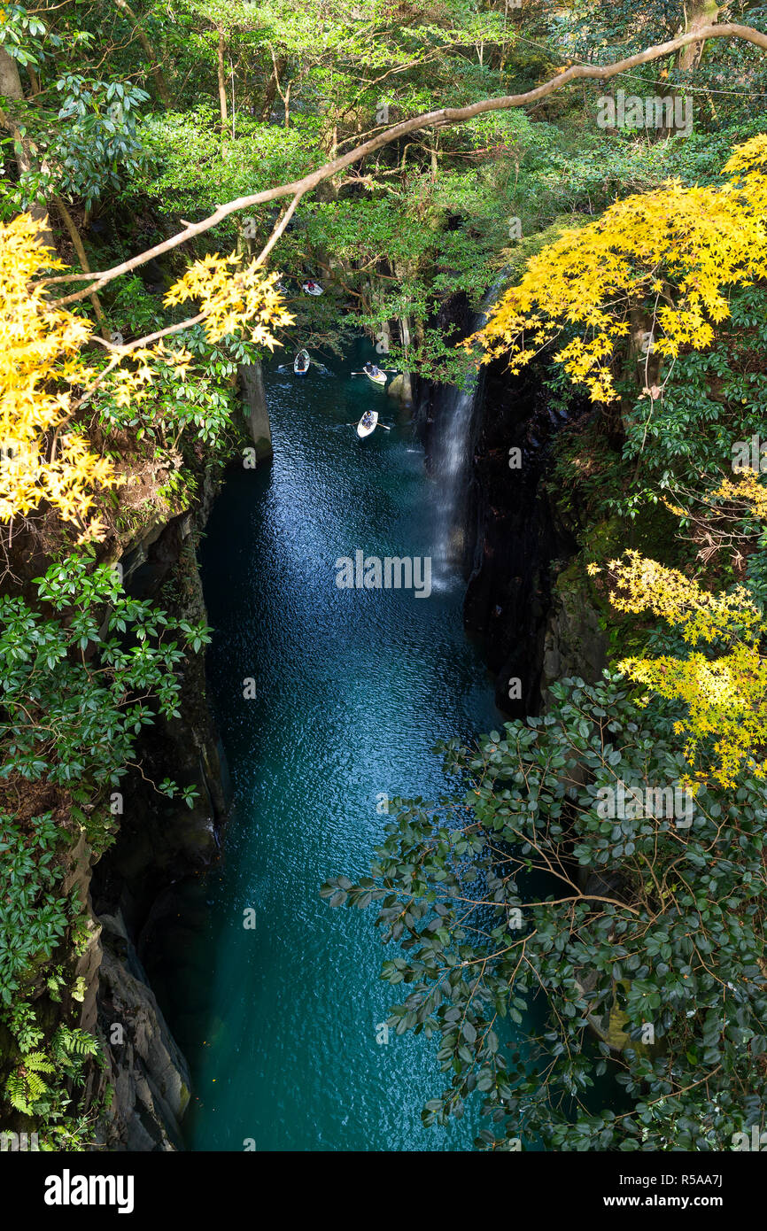 Takachiho falls hi-res stock photography and images - Alamy