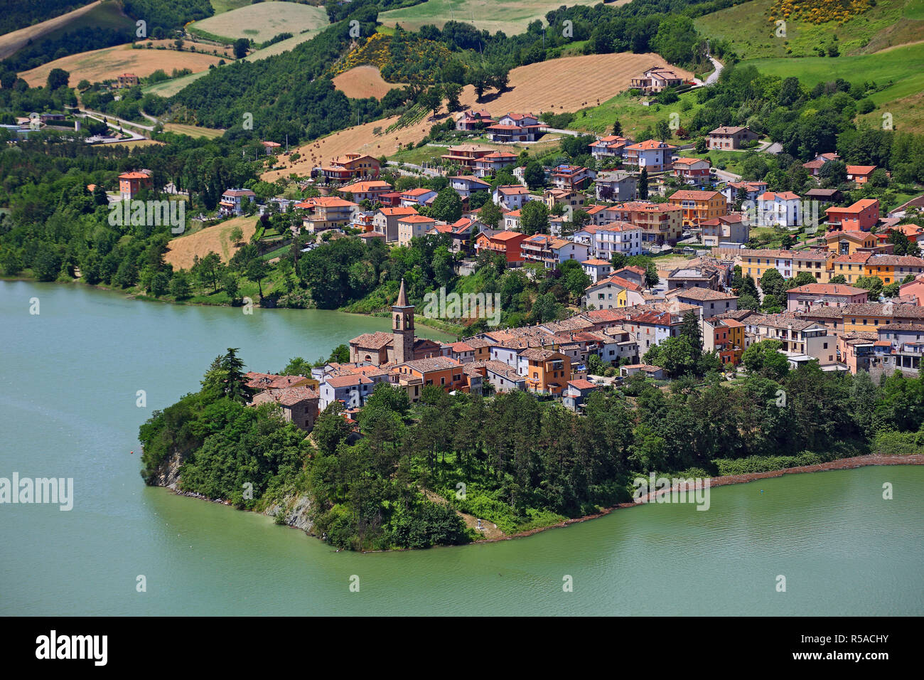View of the district of Mercatale and the Lago di Mercatale reservoir, Sassocorvaro, Marken, Italy Stock Photo