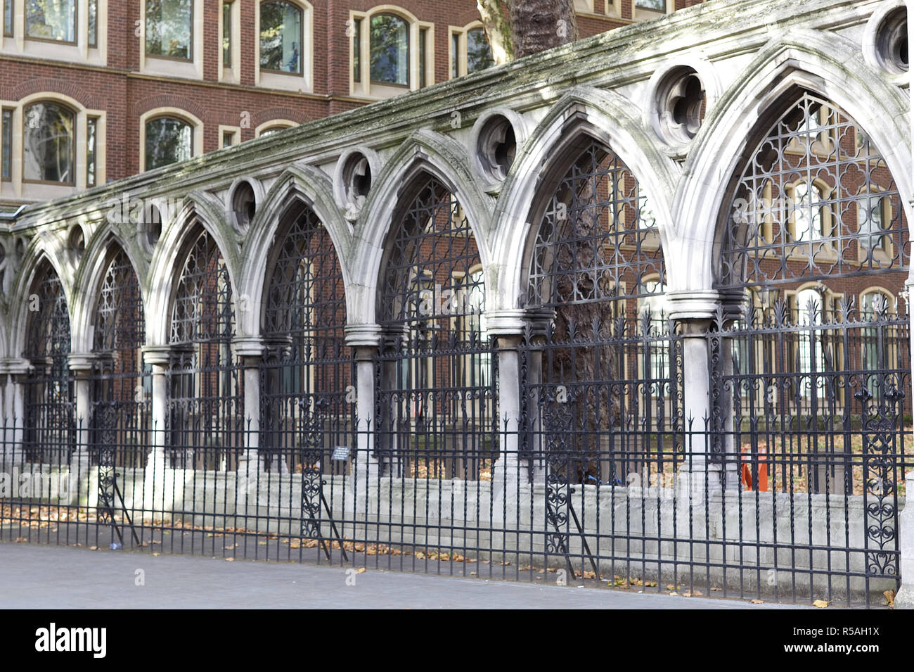 The royal justice courts in London Stock Photo - Alamy