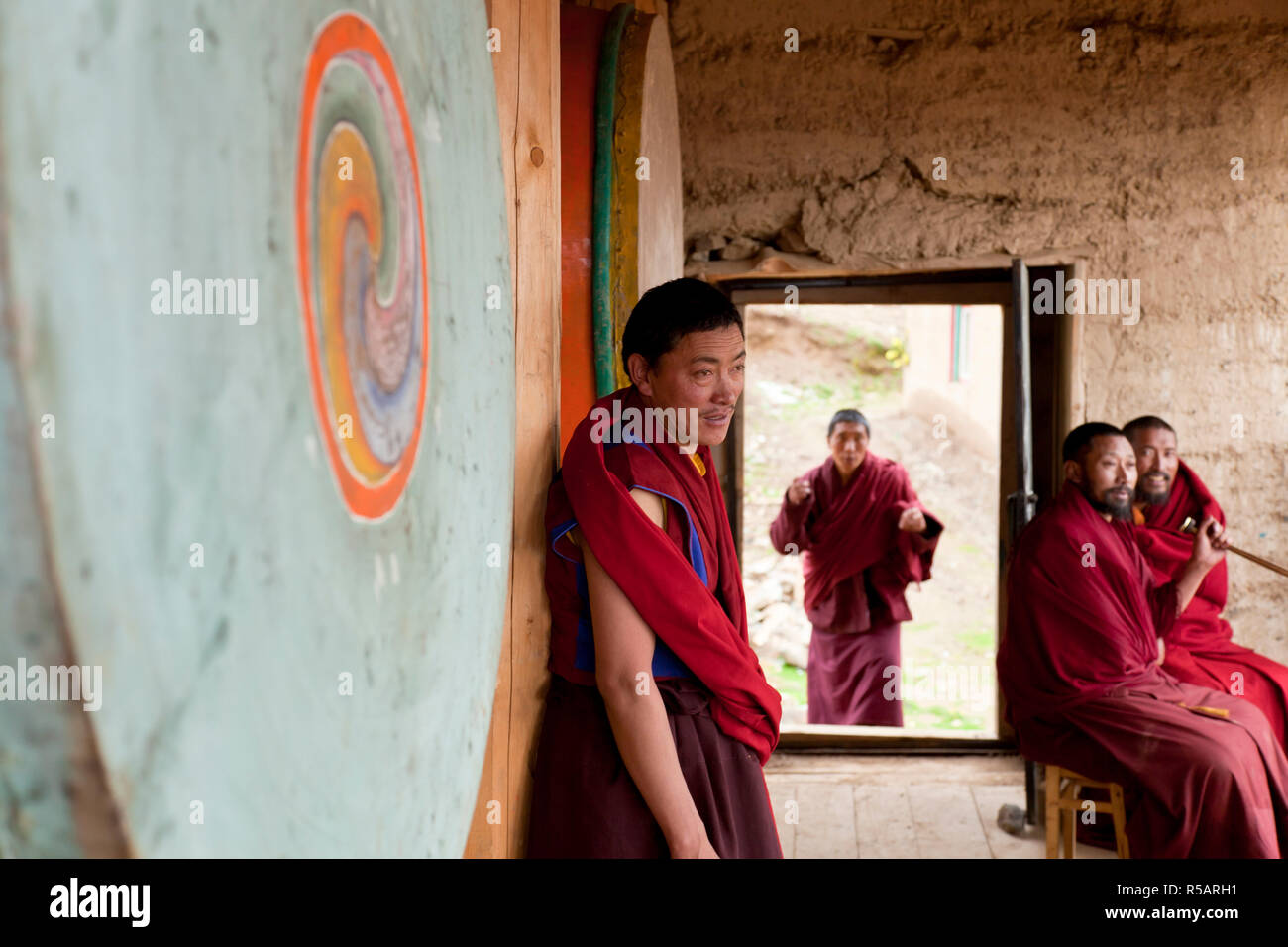 Tibetan drum hi-res stock photography and images - Alamy